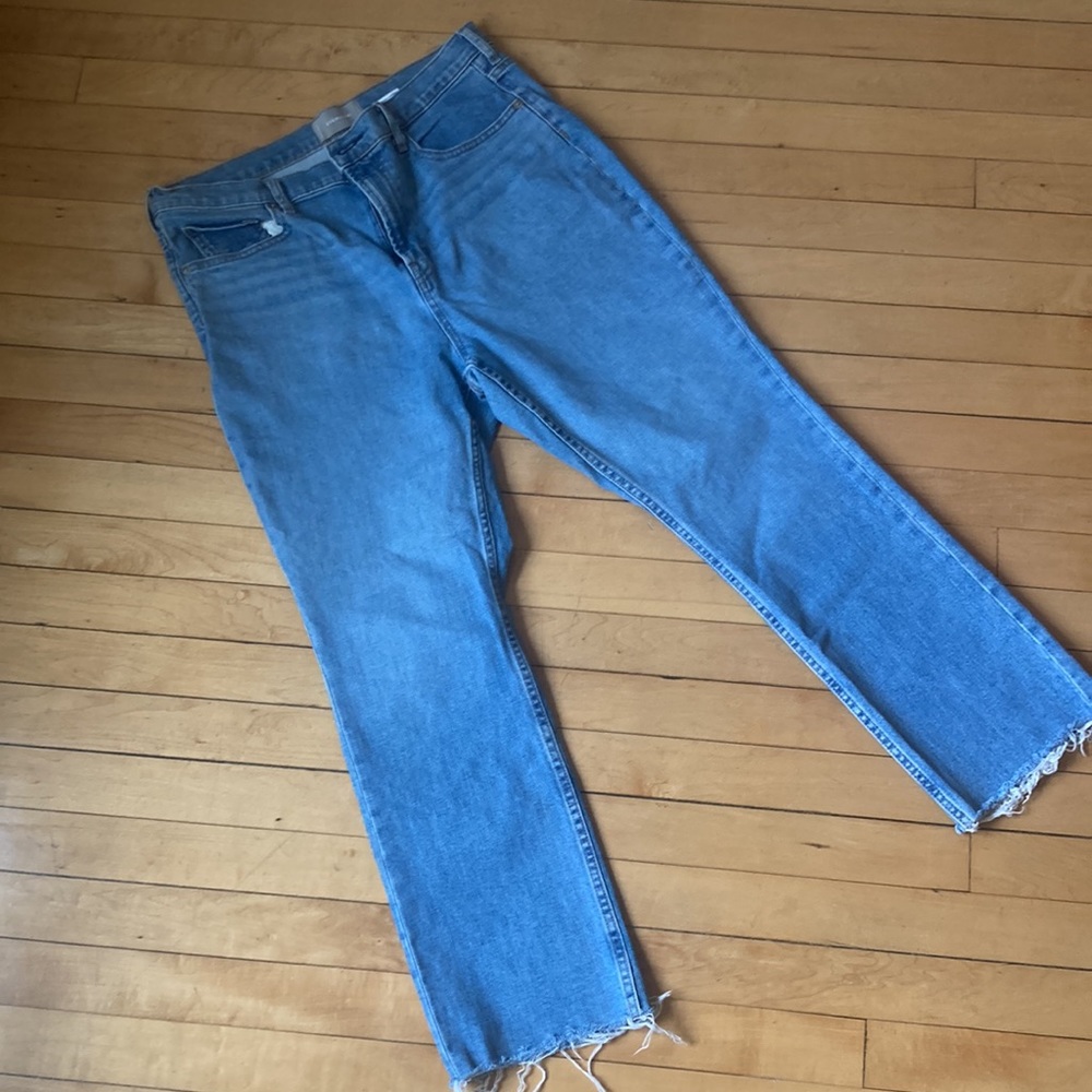 Everlane Women’s Hi-rise Kick Crop Jeans - Picture 2 of 9